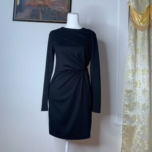 Elegant black Body-Con Twist Long Sleeve Dress